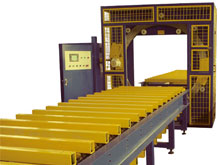 Horizontal wrapping machine